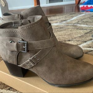 indigo rd. brown booties